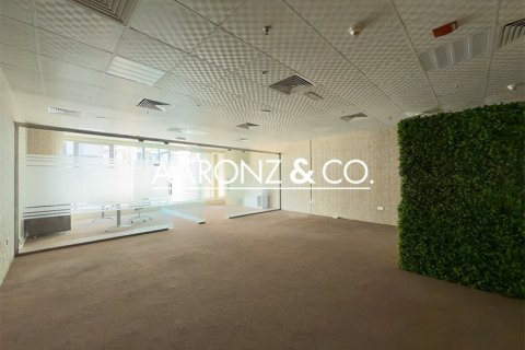 Bureau à Business Bay, Dubai, 82 m², № 78333 - photo 10