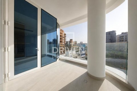 Apartment in Al Jaddaf, Dubai 1 bedroom, 77.57 sq.m. № 126175 - photo 11