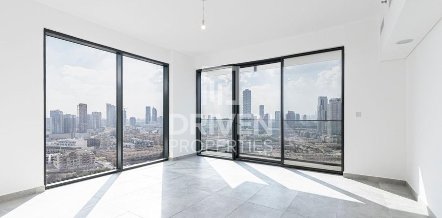 Appartement à Jumeirah Village Circle, Dubai, 2 chambres, 136 m², № 20256
