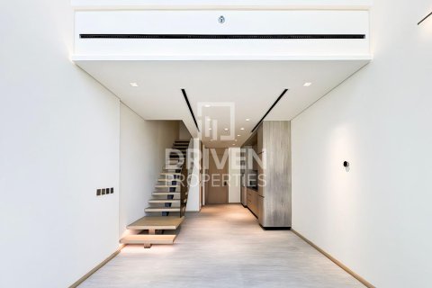 Penthouse in Jumeirah Village Circle, Dubai 1 bedroom, 78 sq.m. № 20259 - photo 1