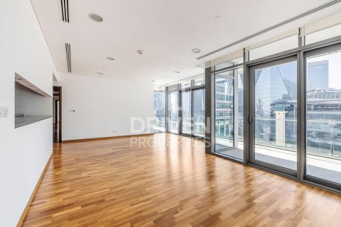 Appartement à DIFC, Dubai, 3 chambres, 227 m², № 20270 - photo 1