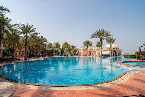 Appartement à Kempinski Palm Residence, Palm Jumeirah, Dubai, 2 chambres, 183.9 m², № 6914 - photo 14