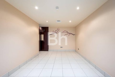 Apartment in Downtown Dubai (Downtown Burj Dubai), Dubai 1 bedroom, 114 sq.m. № 21146 - photo 4
