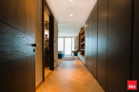 Apartment in Palm Jumeirah, Dubai 4 bedrooms, 681.7 sq.m. № 59674 - photo 16