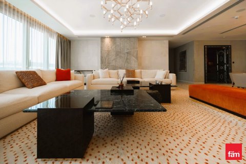 Apartment in Palm Jumeirah, Dubai 4 bedrooms, 681.7 sq.m. № 59674 - photo 7