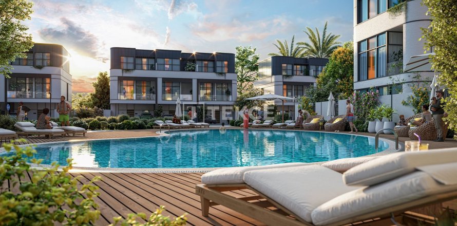 Townhouse in Dubai Land, Dubai 4 bedrooms, 185 sq.m. № 5093