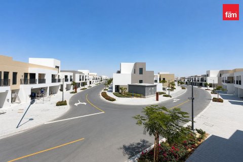 Villa à Dubai, 3 chambres, 126.5 m², № 137682 - photo 2