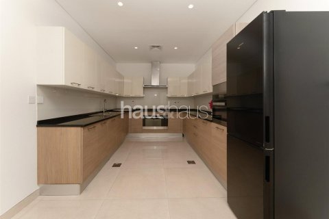 Villa à Jumeirah Golf Estates, Dubai, 6 chambres, 1003 m², № 43300 - photo 28