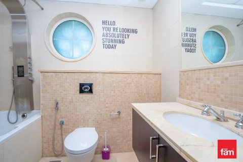 Villa à Dubai, 5 chambres, 740 m², № 50781 - photo 16