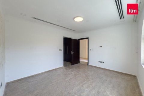 Villa à Dubai, 5 chambres, 740 m², № 50781 - photo 10