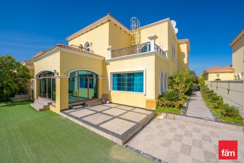 Villa à Dubai, 5 chambres, 740 m², № 50781 - photo 1