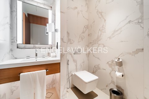 Купить квартиру в Даунтаун Дубай (Даунтаун Бурдж Дубай), Дубай: 3 спальни, 146м², № 97234 - фото 19