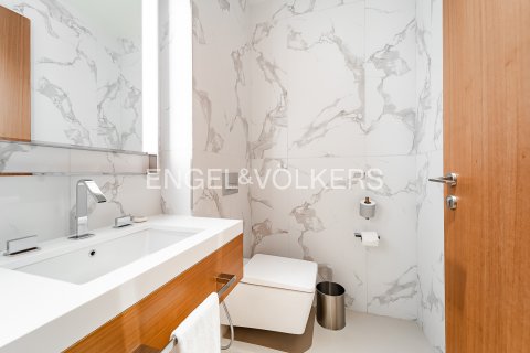 Купить квартиру в Даунтаун Дубай (Даунтаун Бурдж Дубай), Дубай: 3 спальни, 146м², № 97234 - фото 20