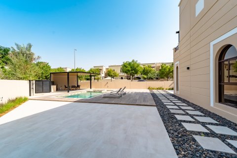 Villa en Mudon, Dubai, 4 dormitorios, 371 m², № 97243 - foto 6