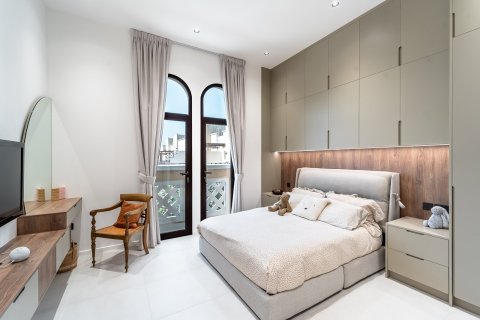 Villa en Mudon, Dubai, 4 dormitorios, 371 m², № 97243 - foto 18