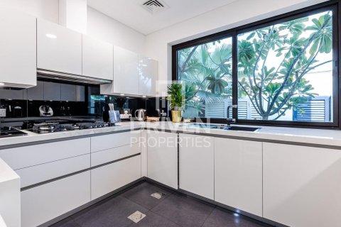 Villa in DAMAC Hills (Akoya by DAMAC), Dubai 4 bedrooms, 415 sq.m. № 66325 - photo 10