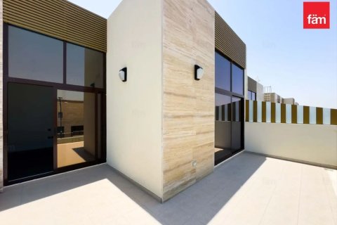 Townhouse in Dubai 4 bedrooms, 187.2 sq.m. № 110589 - photo 13