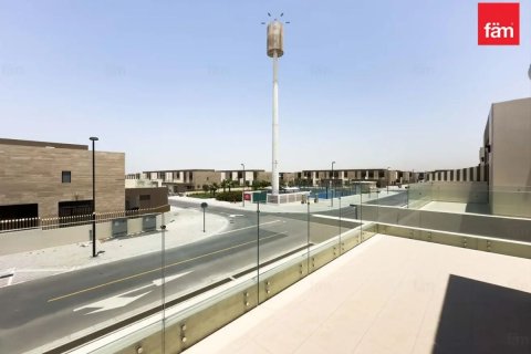 Maison de ville à Dubai, 4 chambres, 187.2 m², № 110589