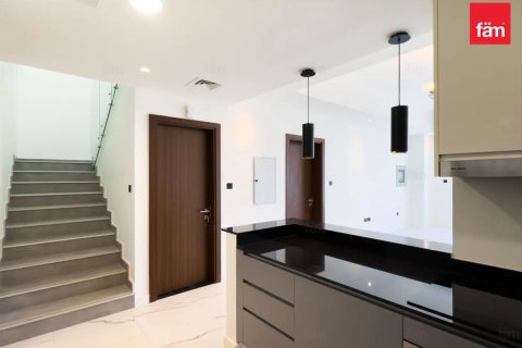 Townhouse in Dubai 4 bedrooms, 187.2 sq.m. № 110589 - photo 24