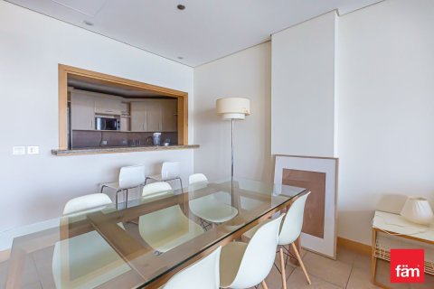 Apartamento en Palm Jumeirah, Dubai, 1 dormitorio, 105.9 m², № 110588 - foto 9