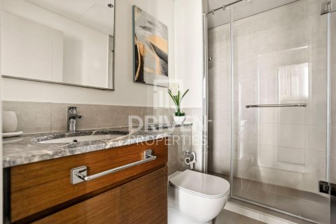 Apartment in Forte, Downtown Dubai (Downtown Burj Dubai), Dubai 2 bedrooms, 102.94 sq.m. № 128684 - photo 13