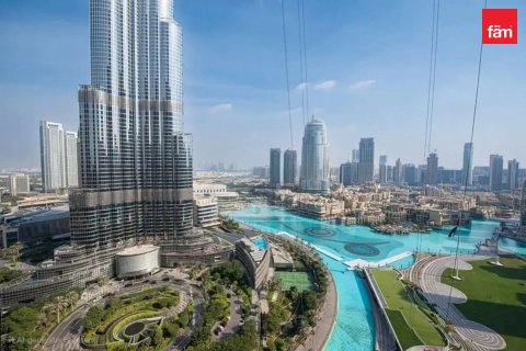 Apartment in Dubai 4 bedrooms, 484.2 sq.m. № 10633 - photo 11