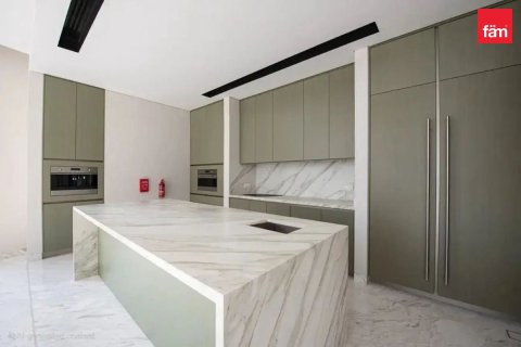 Apartment in Dubai 4 bedrooms, 484.2 sq.m. № 10633 - photo 5