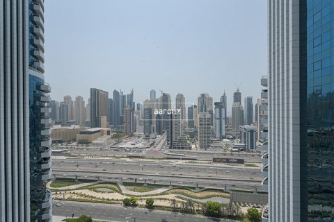 Apartment in Jumeirah Lake Towers, Dubai 2 bedrooms, 72 sq.m. № 46615 - photo 14