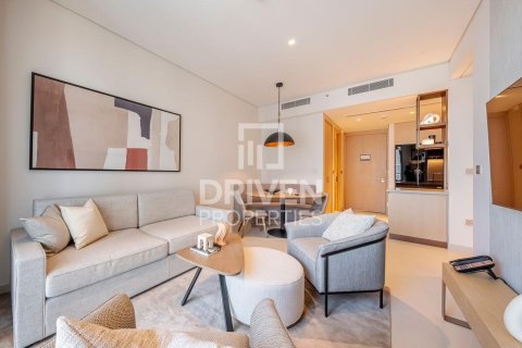 Appartement à Vida Residences Dubai Mall, Downtown Dubai (Downtown Burj Dubai), Dubai, 2 chambres, 111.2 m², № 126223 - photo 2