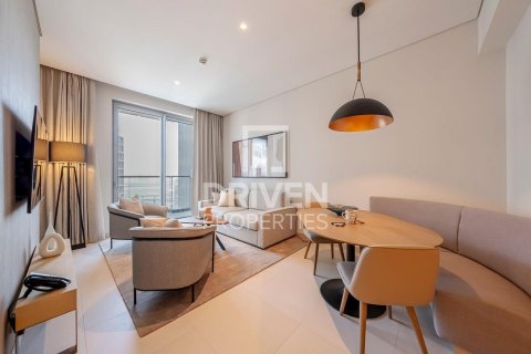 Appartement à Vida Residences Dubai Mall, Downtown Dubai (Downtown Burj Dubai), Dubai, 2 chambres, 111.2 m², № 126223 - photo 3