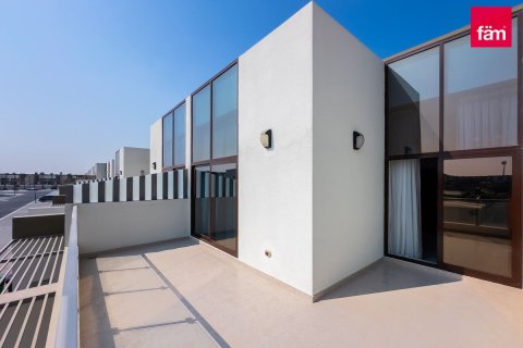 Villa in Meydan, Dubai 4 bedrooms, 187.2 sq.m. № 40223 - photo 14