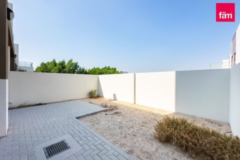 Villa in Meydan, Dubai 4 bedrooms, 187.2 sq.m. № 40223 - photo 21