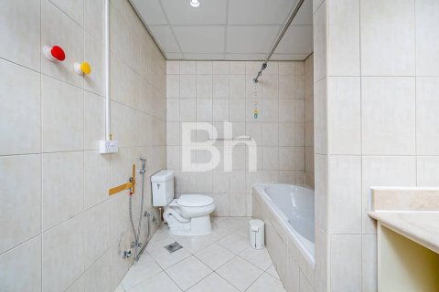 Appartement à Motor City, Dubai, 1 chambre, 98 m², № 22112 - photo 11