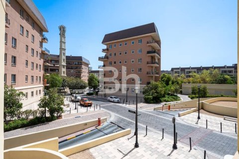Appartement à Motor City, Dubai, 1 chambre, 98 m², № 22112 - photo 2