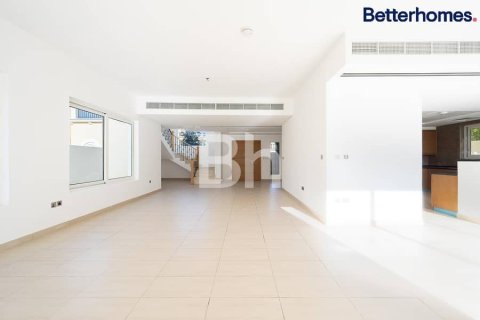 Villa en Jumeirah Park, Dubai, 4 dormitorios, 510 m², № 22110 - foto 9