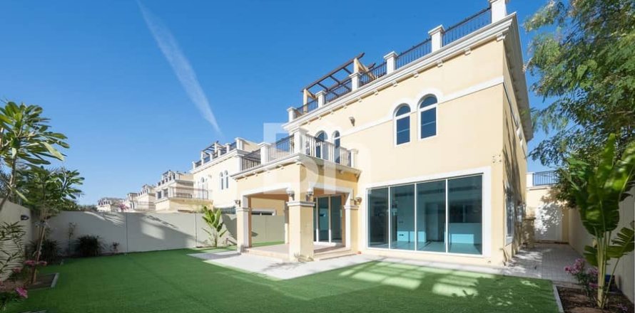 فيلا في Jumeirah Park, دبي 4 غرف نوم, 510 م² رقم 22110