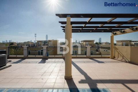 Villa en Jumeirah Park, Dubai, 4 dormitorios, 510 m², № 22110 - foto 27