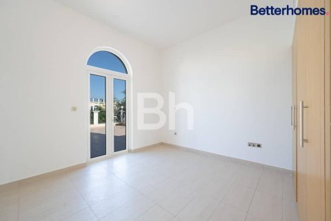Villa en Jumeirah Park, Dubai, 4 dormitorios, 510 m², № 22110 - foto 19