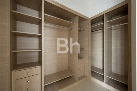 Снять в аренду виллу в Дубай Хилс Эстейт, Дубай: 4 спальни, 471м², № 22111 - фото 11