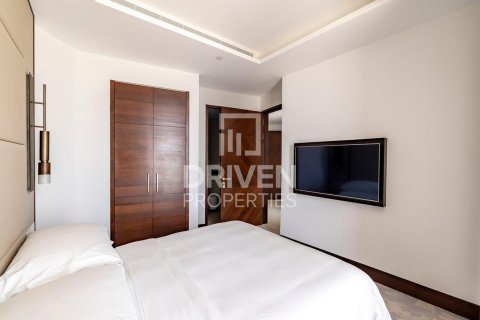 Apartment in The Address Sky View Towers, Downtown Dubai (Downtown Burj Dubai), Dubai 3 bedrooms, 187.57 sq.m. № 128591 - photo 9