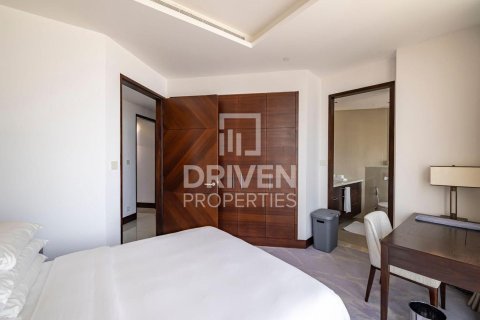 Apartment in The Address Sky View Towers, Downtown Dubai (Downtown Burj Dubai), Dubai 3 bedrooms, 187.57 sq.m. № 128591 - photo 10