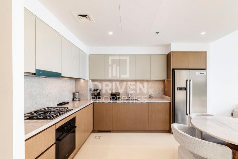 Apartment in EMAAR Beachfront, Dubai Harbour, Dubai 2 bedrooms, 111.3 sq.m. № 128588 - photo 8