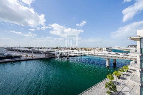 Apartment in Al Wasl, Dubai 3 bedrooms, 164.44 sq.m. № 128599 - photo 21