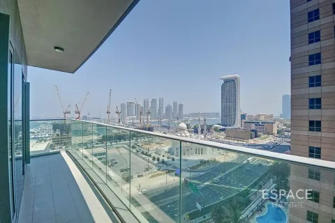 Apartment in DAMAC HEIGHTS in Dubai Marina, Dubai 1 bedroom, 79 sq.m. № 62987 - photo 1