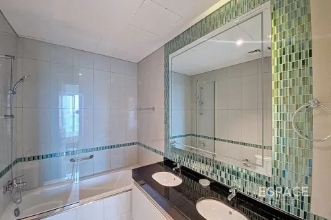 Apartment in DAMAC HEIGHTS in Dubai Marina, Dubai 1 bedroom, 79 sq.m. № 62987 - photo 9