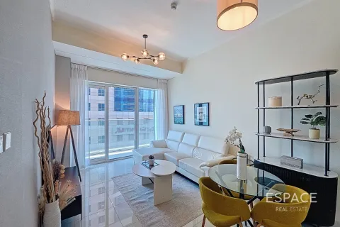Apartment in DAMAC HEIGHTS in Dubai Marina, Dubai 1 bedroom, 79 sq.m. № 62987 - photo 3