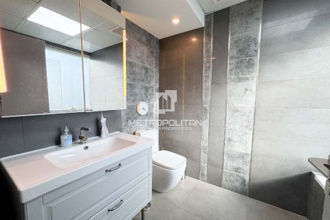 Apartment in Barsha Heights (Tecom), Dubai 2 bedrooms, 121 sq.m. № 15580 - photo 13