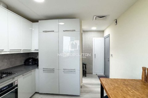 Apartment in Barsha Heights (Tecom), Dubai 2 bedrooms, 121 sq.m. № 15580 - photo 11
