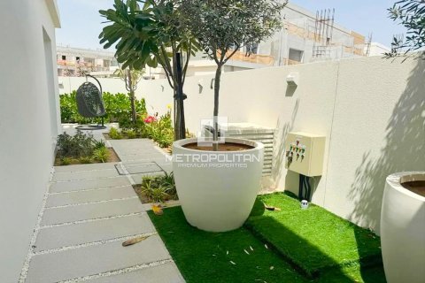 Maison de ville à DAMAC Hills (Akoya by DAMAC), Dubai, 4 chambres, 224 m², № 15575 - photo 9