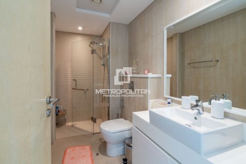 Apartment in Jumeirah Beach Residence, Dubai 2 bedrooms, 155 sq.m. № 8805 - photo 11